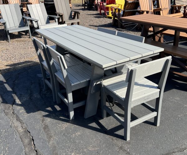 6' Table with Creekside Chairs